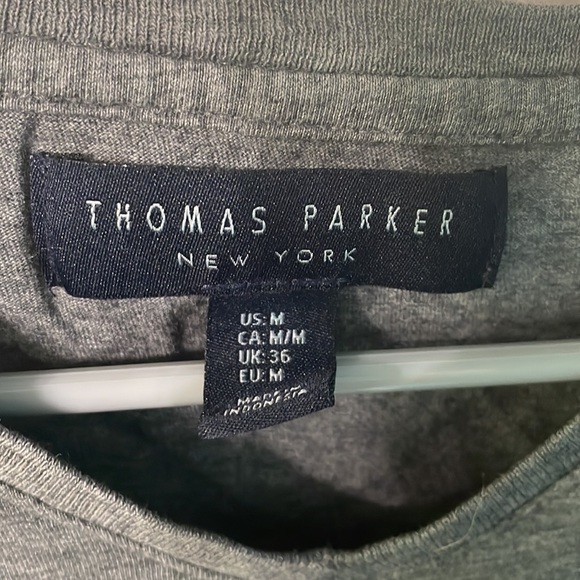 Mens Thomas Parker V-neck grey shirt - Picture 2 of 3